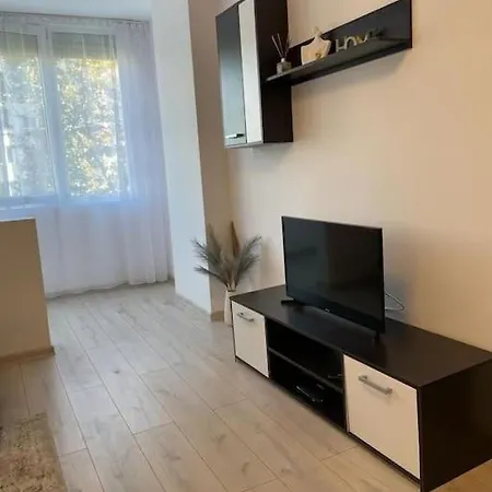 Mav * Бухарест