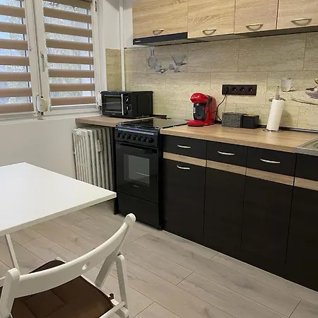 Mav Apartament *